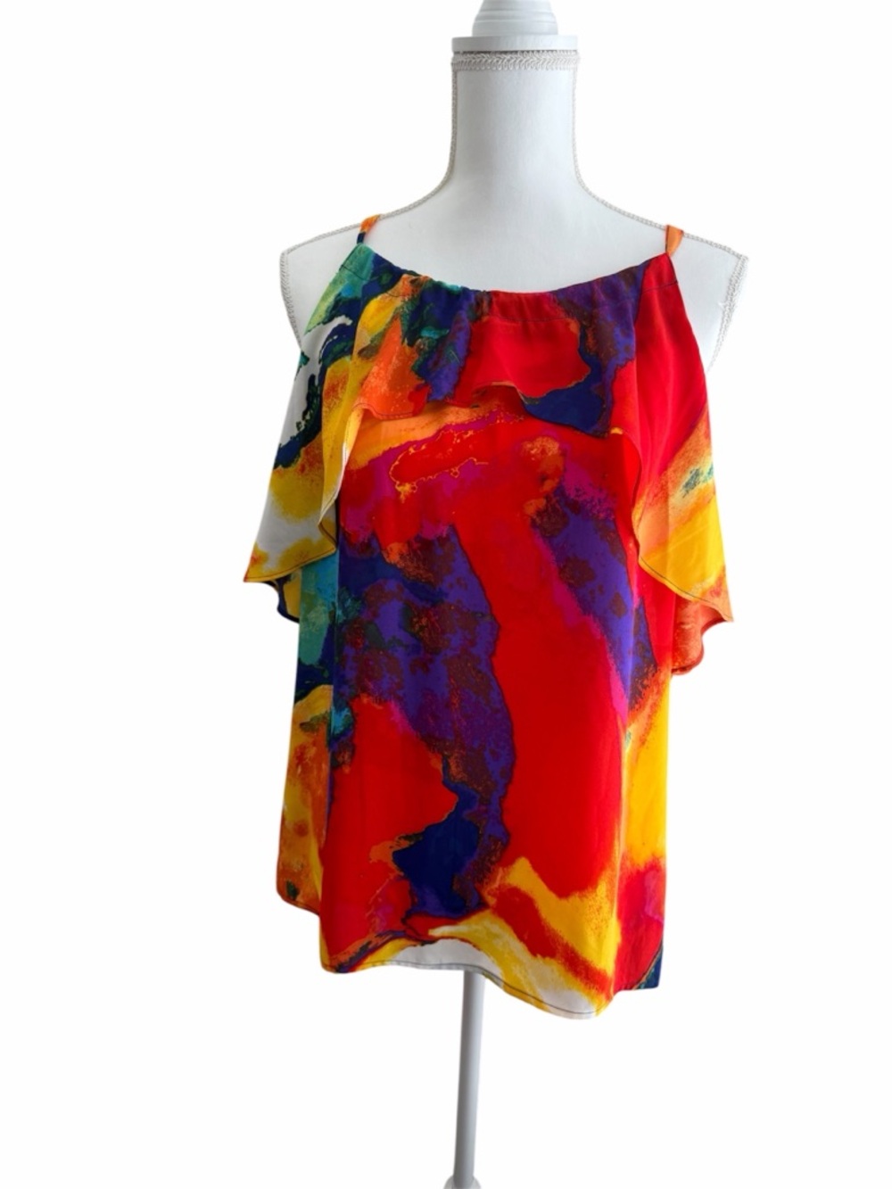 New York & Company Red Multi-Color Cold-Shoulder Camisole